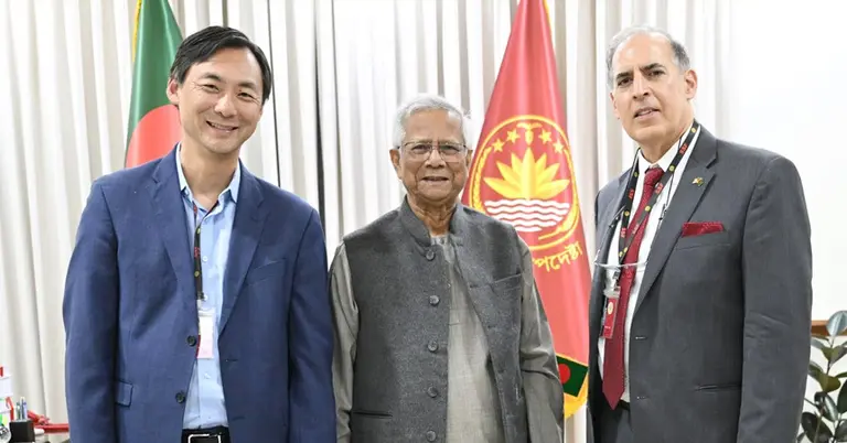 প্রধান উপদেষ্টার সঙ্গে দুই মার্কিন কূটনীতিক